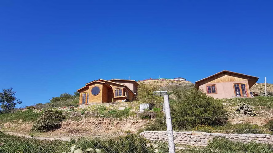 TERRENO CON CASA LA SERENA  (81350)