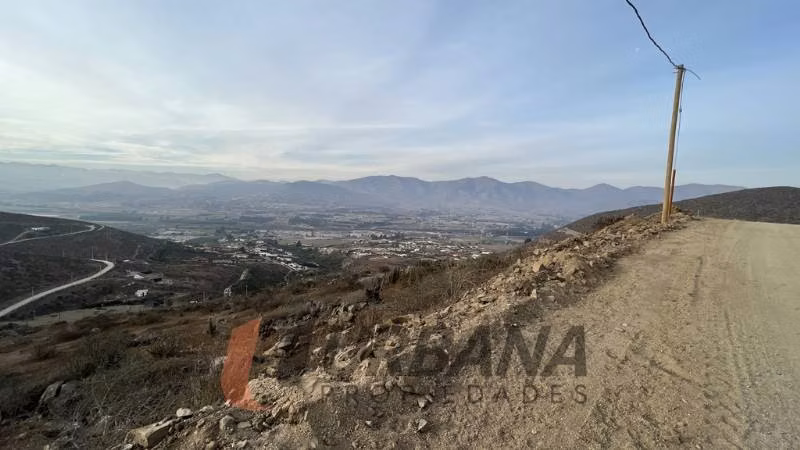 Parcela AMPLIO TERRENO CON UNA VISTA PANORAMICA EN ALGARROBITO