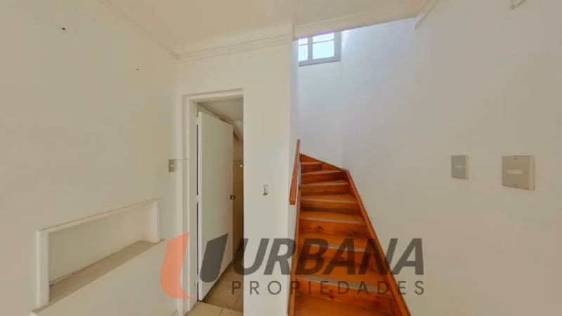 Casa CASA COMERCIAL EN AMUNATEGUI