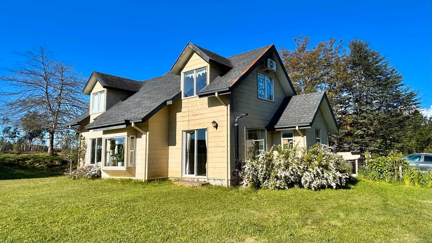 Se vende hermosa casa en sector Cabo Blanco, Valdivia