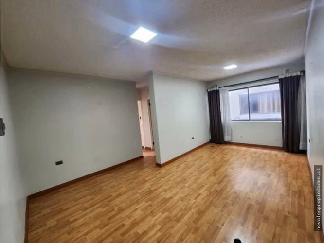 Arriendo departamento en el centro de Cabrero.