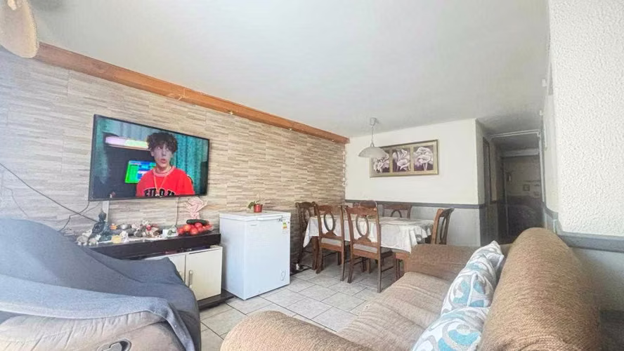 VENDO LINDA CASA SECTOR PEDRO DE VALDIVIA (81884)