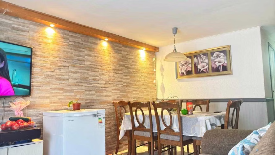 VENDO LINDA CASA SECTOR PEDRO DE VALDIVIA (81884)