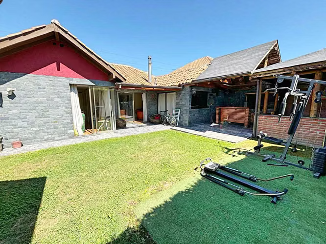 Casa en Condominio // Sin Pago de Gasto Común (82268)