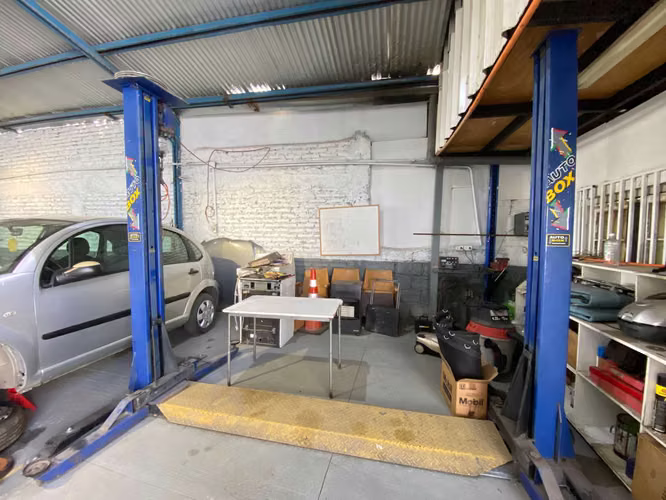 Vendo Bodega con oficina en Quinta Normal (82416)