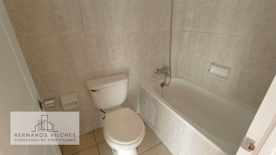 Dpto. 2 Dorm / 2 Baños / 1 Est / 1 Bod. Barrio República, Santiago.-