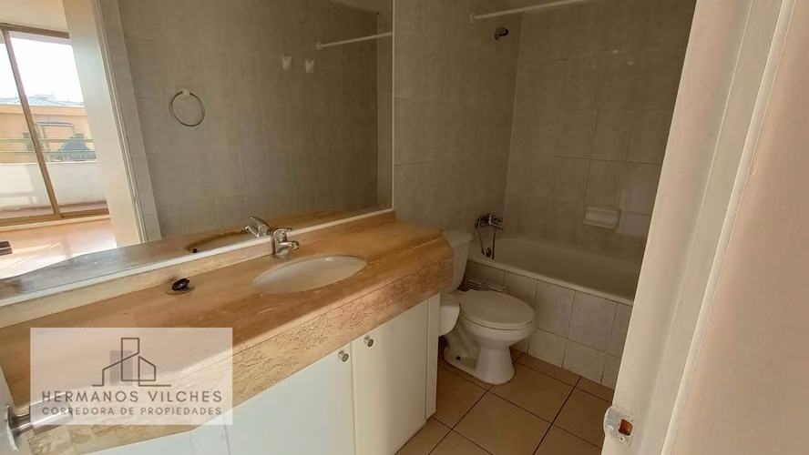 Dpto. 2 Dorm / 2 Baños / 1 Est / 1 Bod. Barrio República, Santiago.-