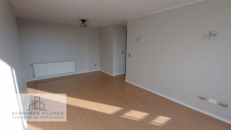 Dpto. 2 Dorm / 2 Baños / 1 Est / 1 Bod. Barrio República, Santiago.-