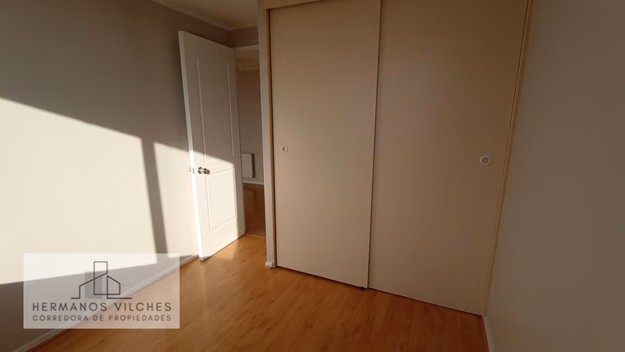 Dpto. 2 Dorm / 2 Baños / 1 Est / 1 Bod. Barrio República, Santiago.-