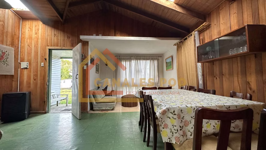 Casa y Sitio Rafael Mera con Catriñir