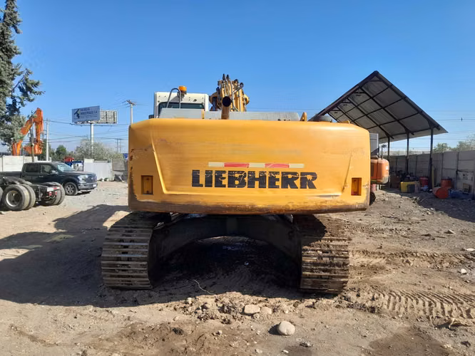 Excavadora Liebherr 934 - 2016