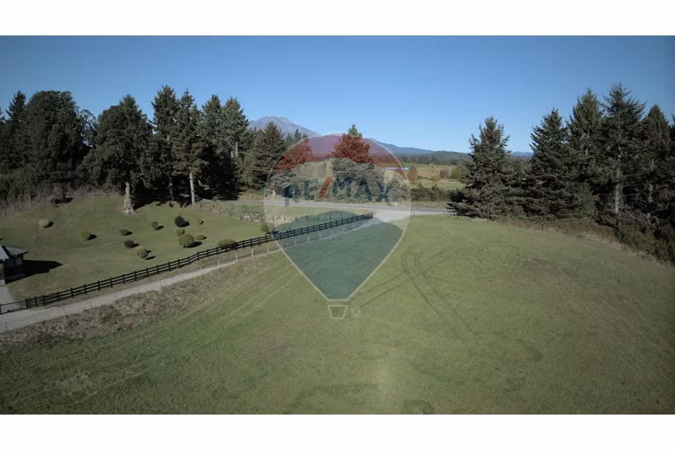 Venta de excelentes parcelas con vista al lago - Imagen 3