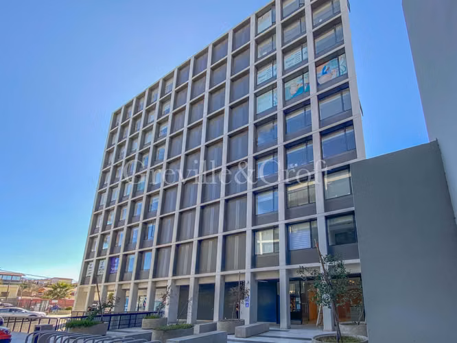 Se vende oficina cerca al hospital de Cqbo (84353)