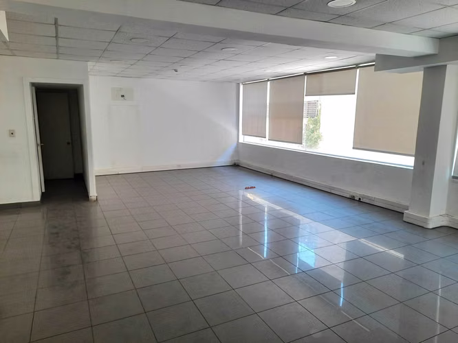 Obispo Villarroel - Amplio Local Comercial (84844)