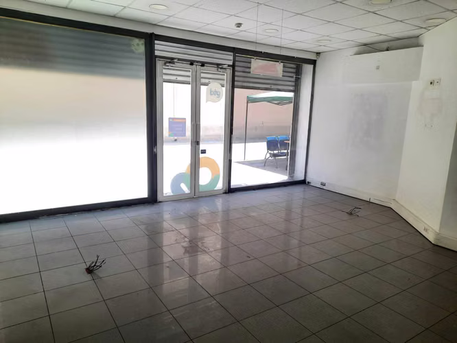 Obispo Villarroel - Amplio Local Comercial (84844)