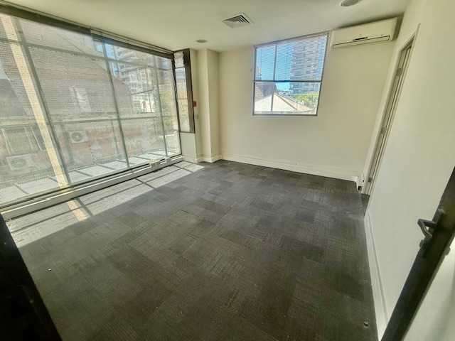 Gran local de 1000 m2 terreno,25 estacionam (84867) - Imagen 4