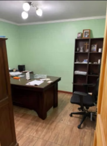 Se vende amplía y hermosa casa 5 dormitorios principal con jacuzzi y walking closed 4 baños.