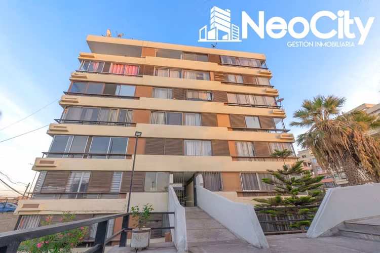 SE VENDE AMPLIO DEPARTAMENTO EN EDIFICIO CHUNGARÁ - Imagen 13