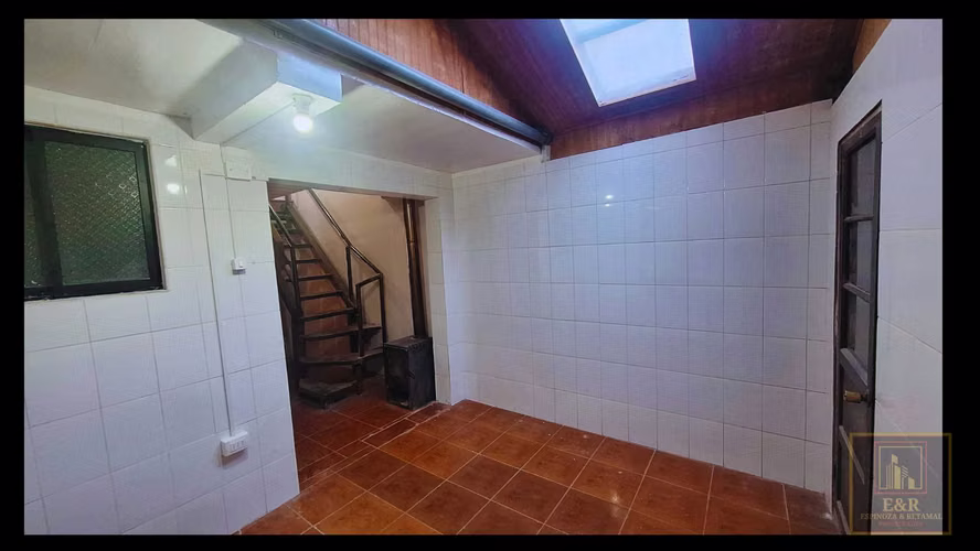 Se Arrienda Casa con local comercial  (85191)