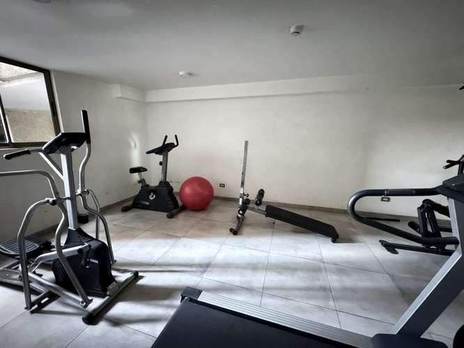 Departamento impecable, conectividad y servicios - Imagen 27