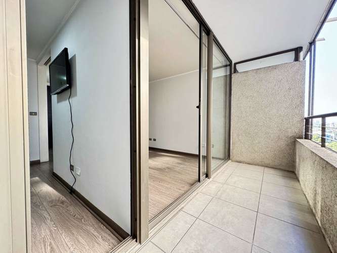 Departamento impecable, conectividad y servicios - Imagen 15
