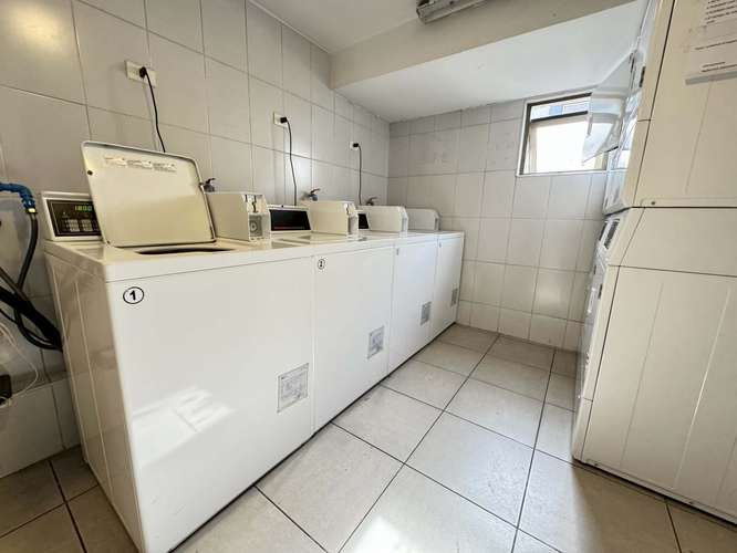 Departamento impecable, conectividad y servicios - Imagen 21