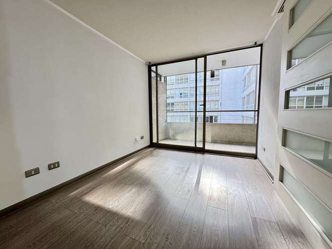 Departamento impecable, conectividad y servicios - Imagen 7