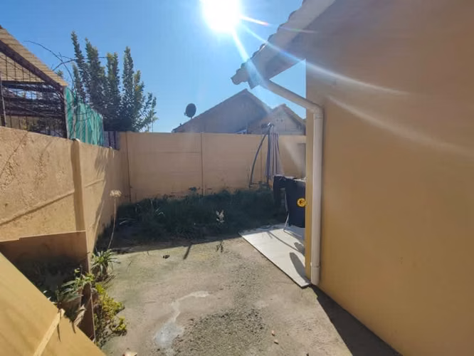 HERMOSA CASA EN VENTA EN AIRES DE BUIN