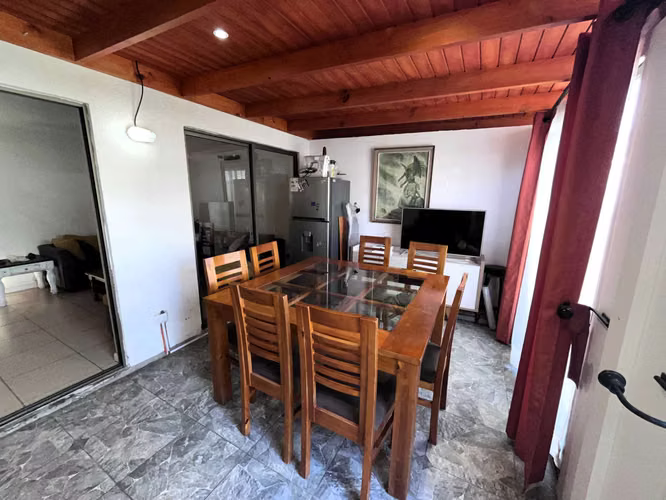 Vendo casa en condom 3 dorm 2 baño 3 estac. (86275)