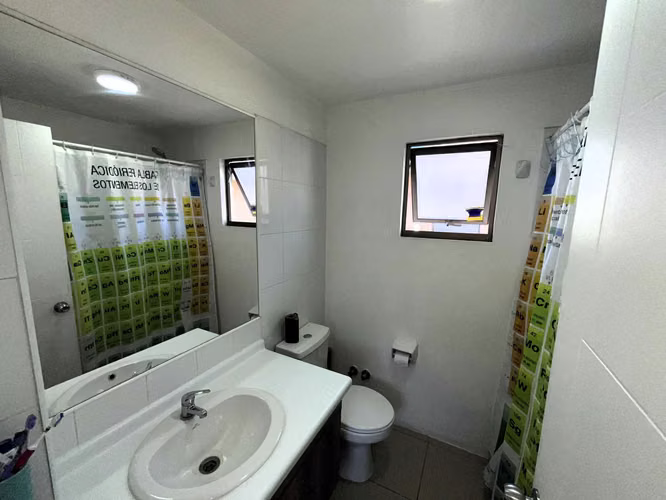 Vendo casa en condom 3 dorm 2 baño 3 estac. (86275)