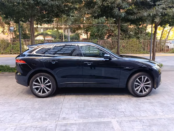 JAGUAR F-PACE 2017