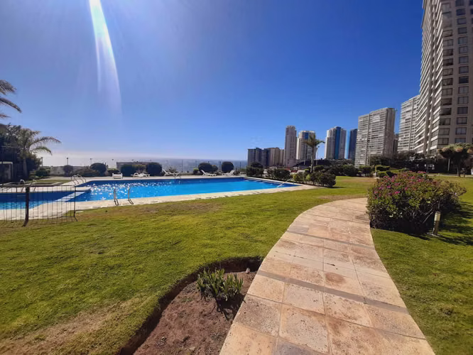 Depto tipo penthouse con gran vista al mar (86990)