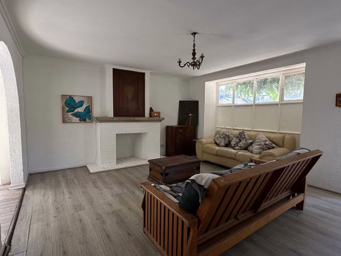 Casa para remodelar La Reina 4D Gran terreno (87042)