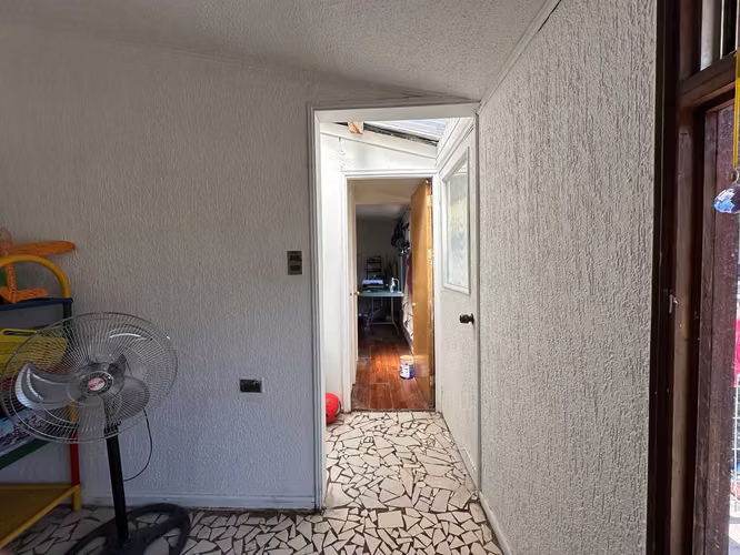 Casa para remodelar La Reina 4D Gran terreno (87042)