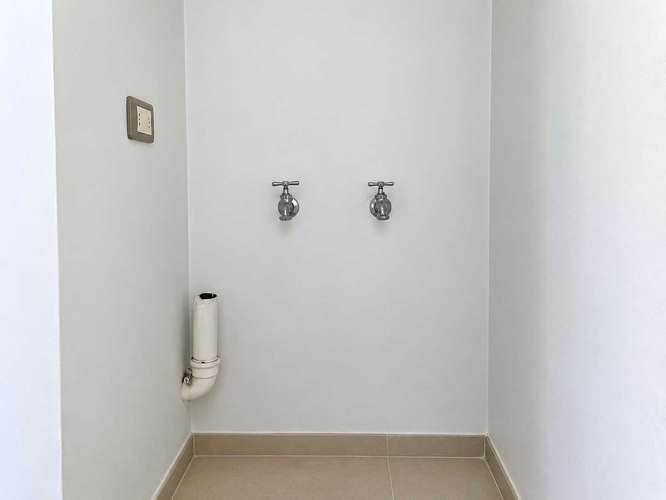 Cómodo Departamento Remodelado con Terraza (87132) - Imagen 11