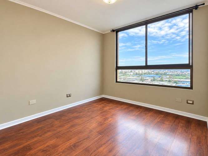 Cómodo Departamento Remodelado con Terraza (87132) - Imagen 13