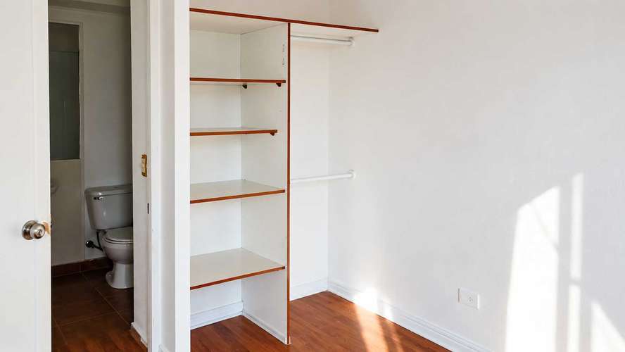 Cómodo Departamento Remodelado con Terraza (87132) - Imagen 8