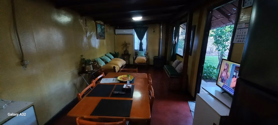 VENDO CASA EN AVENIDA RAUQUEN A 2 MINUTOS DEL HOSPITAL