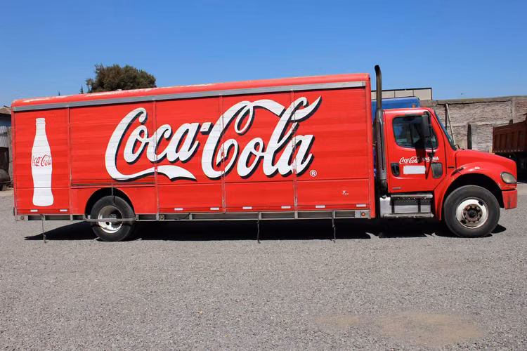 Camion Freightliner m2 106 año 2010 Carroceria Bebidas