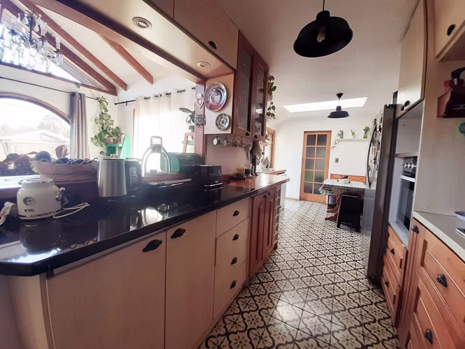 Acogedora y luminosa casa en Los Romeros (88174)