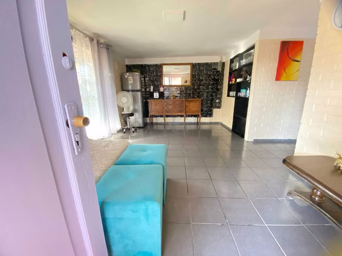 Venta de amplia casa en Maipú  (88287)