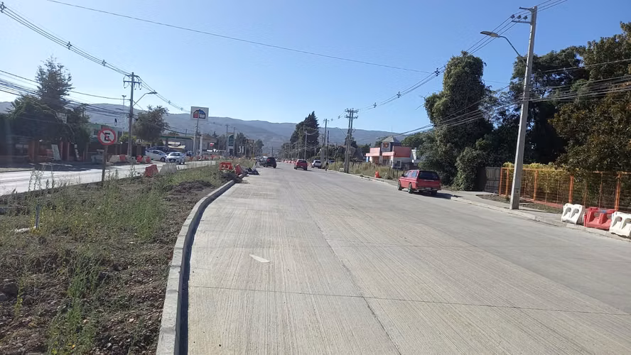 Gran Extensión De Terreno, Uso Inmobiliario Variado