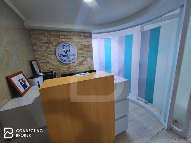 Oportunidad inversión venta Clínica Dental en funcionamiento