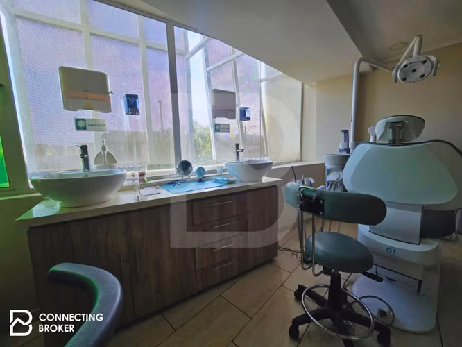 Oportunidad inversión venta Clínica Dental en funcionamiento