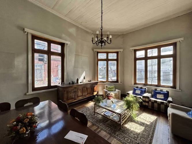 Vendo casa en pleno centro de la ciudad de Valdivia, calle Beauchef