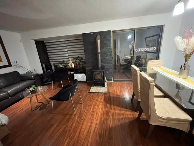 PROPIEDAD EN VENTA 5D, 2B EN JARDINES DE LA VIÑA - Imagen 7