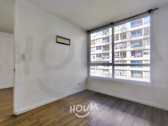 Departamento en Avenida María Rozas Velásquez