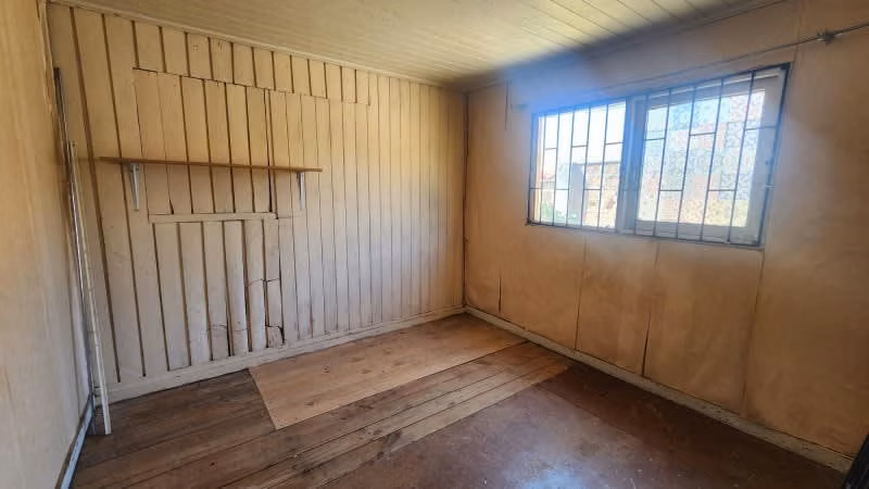 REBAJADA !! CASA CON GRAN TERRENO, EXCELENTE UBICA