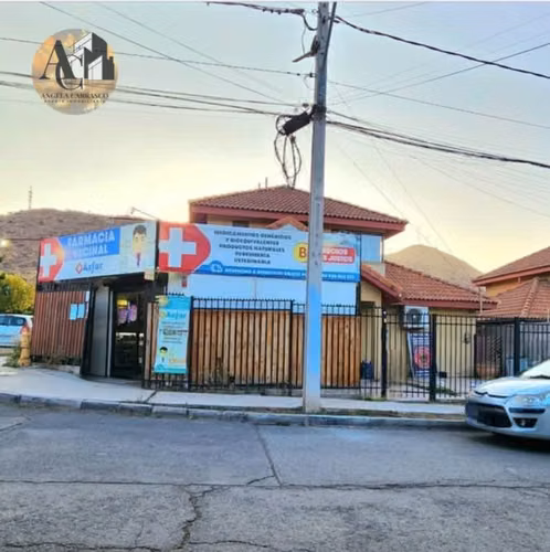 Oportunidad 4.200 uf se vende propiedad con local comercial,