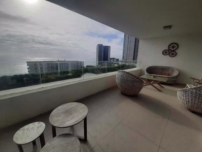 Moderno, amplio y con gran vista al mar (89657) - Imagen 18